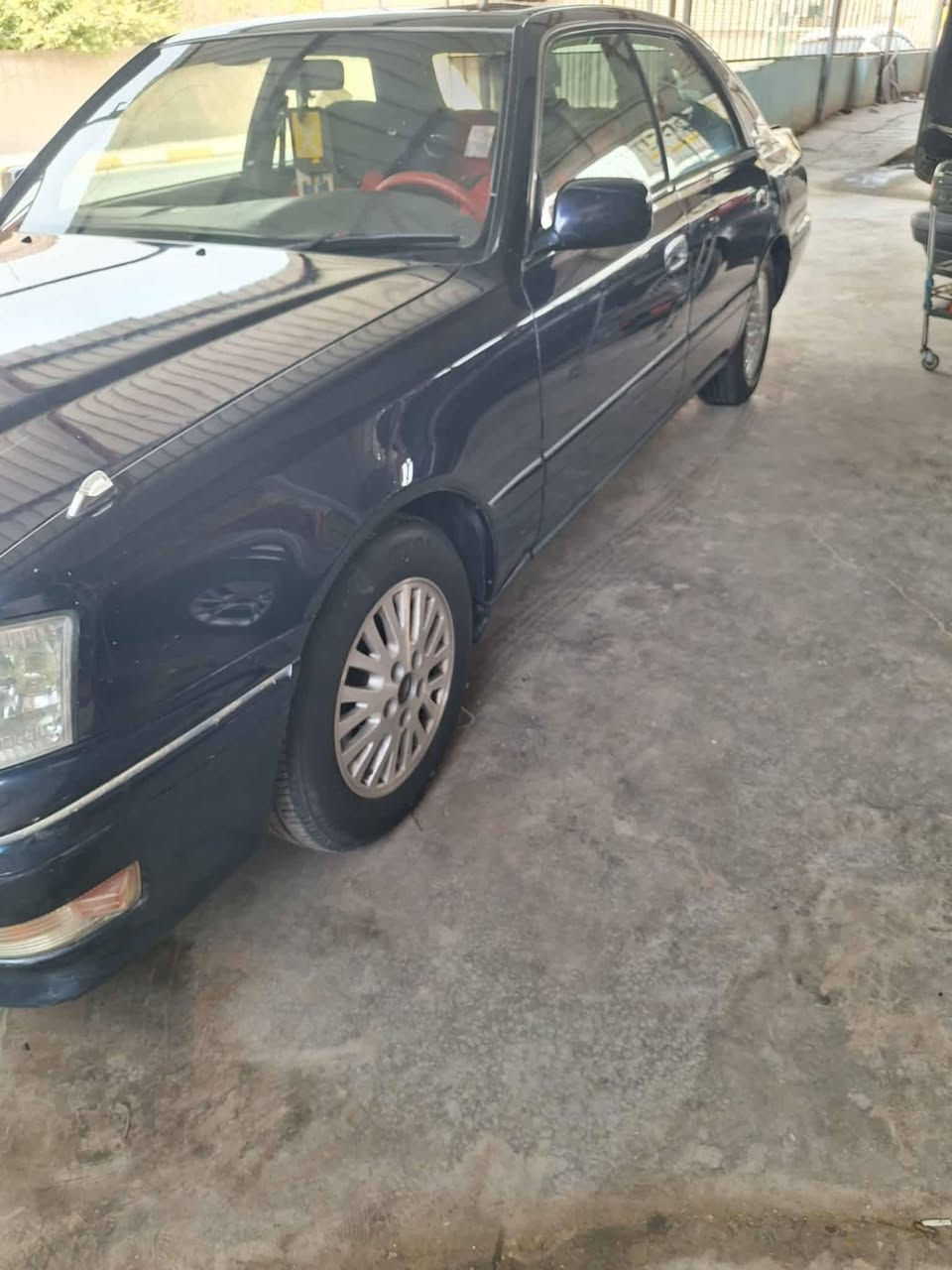سياره راس ثور نقل جثه بس مابيه كص وضربه بسمي رقم بغداد سنويه ٢٨ سعر ٦٠ وبيه مجال مكاني الحله ***********
