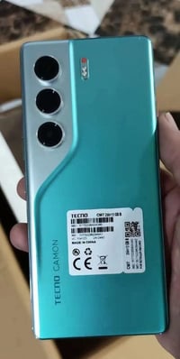كامون 40 برو 5G • ٢٥٦ • نظيف
