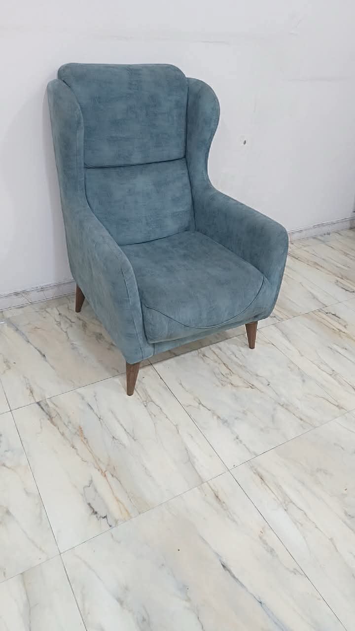 طقم صوفا • ١٠ مقاعد • نضيف جدا