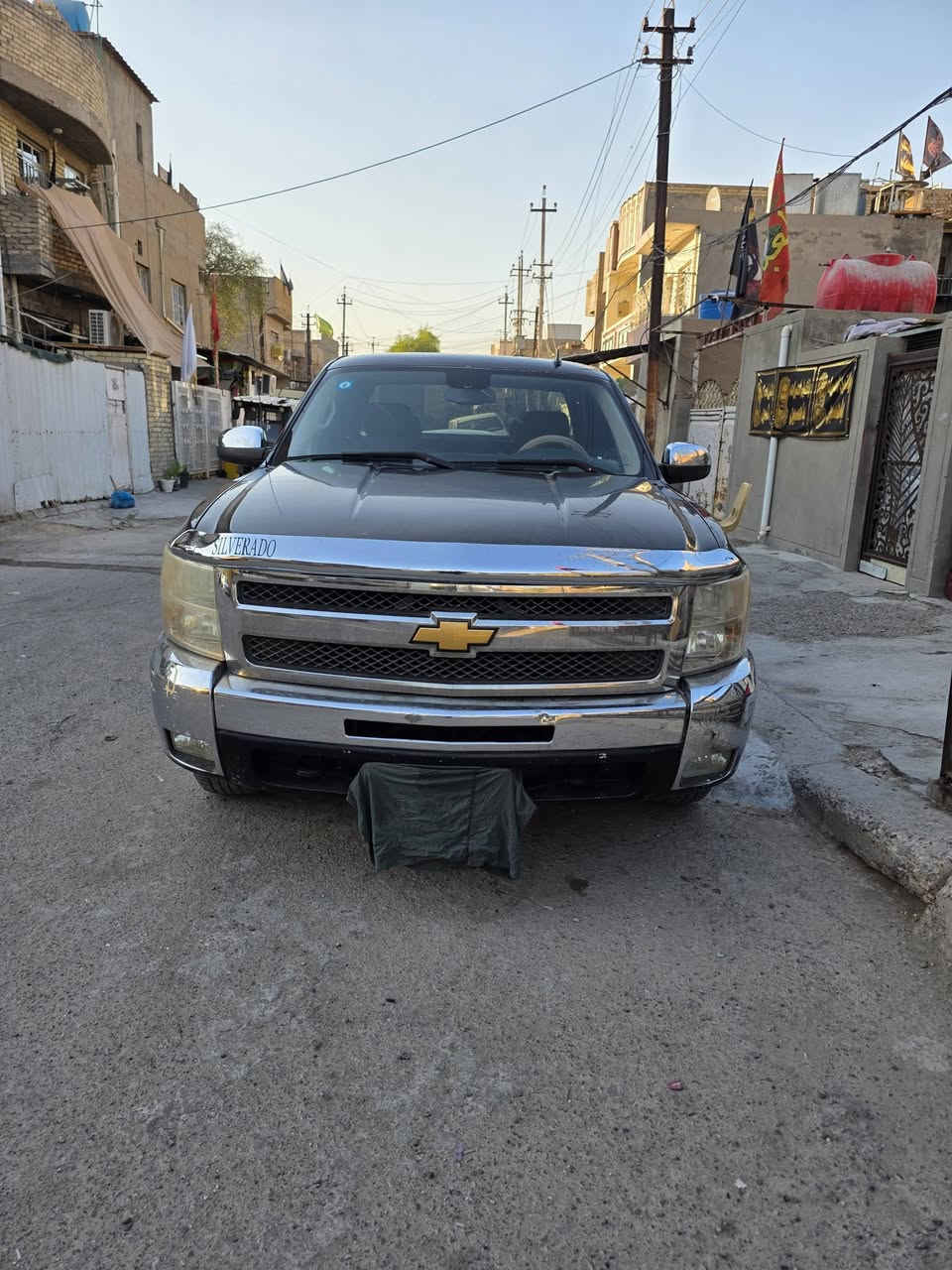 السلام عليكم شباب سيارة سلفادور موديل 12 20
محرك 8 سنندر تفاصيل اتصل على رقم واني خادم *********** المكان بغداد  ما متواجد ع فيس
