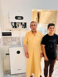 منظومة منزلية • لوح لونجي ٦١٥واط • بطارية Goodwe ١٥كيلو