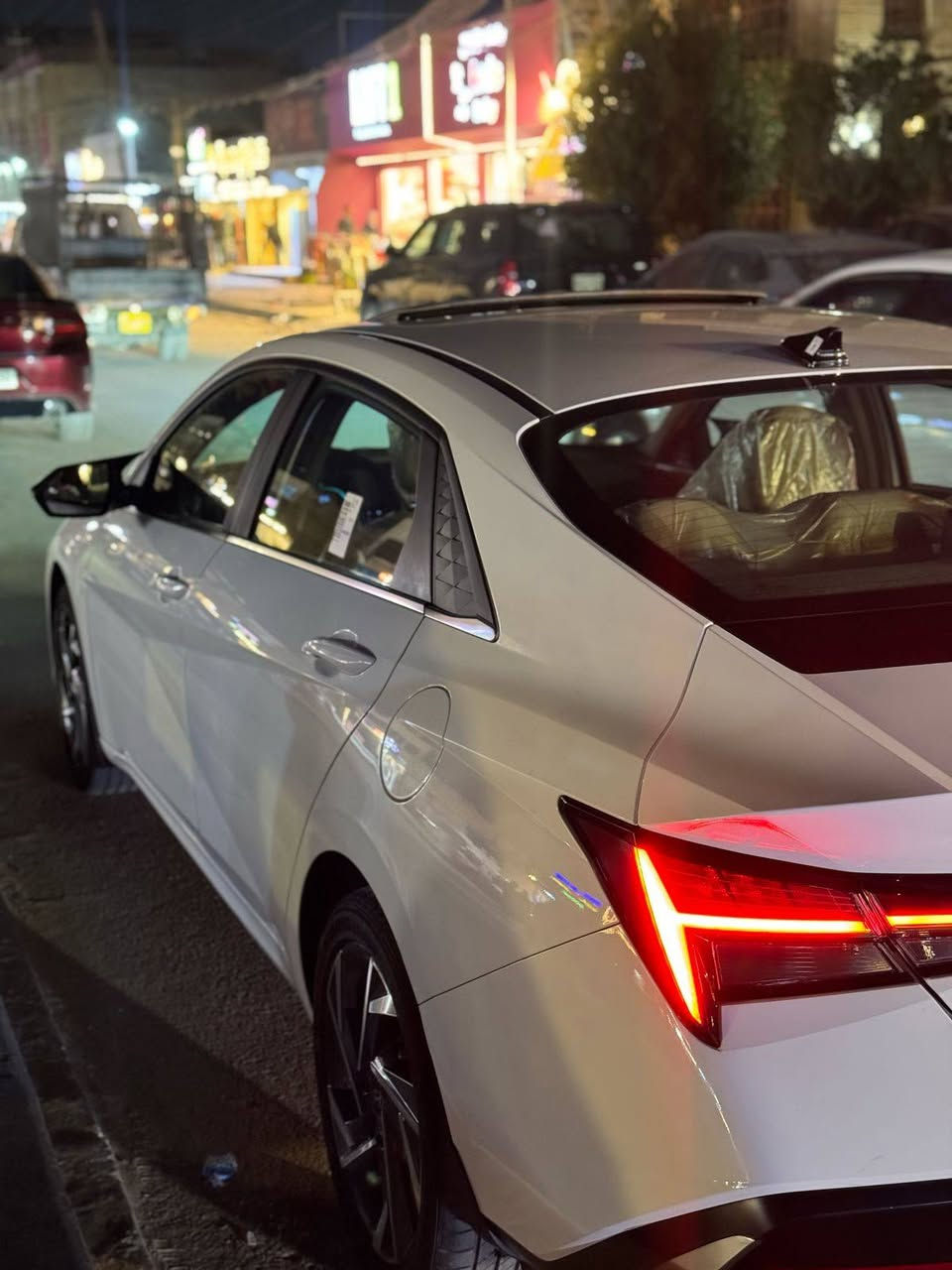 هيونداي النترا (2024)🤍🔥
🚗 وارد خليجي كوري🇰🇼

⚙️ محرك 2000 دوش
🧾 رقم أربيل الجديد باسمي تحويل مباشر
⭐ السيارة فول مواصفات
🌞 فتحة سقف
🔑 بصمة تشغيل
📦 صندوق ذكي
🎛️ تحكمات ستيرن جهتين
🚘 كروز سرعة
📱 شحن وايرلس
🚀 تشغيل عن بعد
🛞 حساس ضغط الإطارات
💡 ليدات أمامية وخلفية
📺 شاشة أبل كاربلاي
🧭 نظام نافيكيشن
📡 حساسات أمامية وخلفية
📊 عدادات ديجتال
❄️ تبريد قطعتين
🔧 بيها طخة بسيطة بقبق الجنطة
🛠️ معمّرة

مكان تواجد السيارة: بغداد / الشعب / حي أور
رقم صاحب السيارة: ***********
