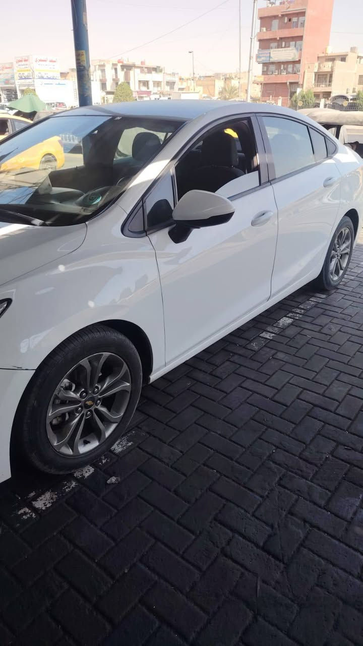 شوفر أمريكي كروز مديل 18
ظررها بس جاملغ وبنيد

السعر 85 اسكن بغداد

الاستفسار ‏‪***********‬‏
