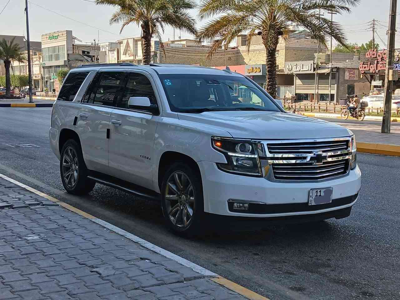 إسلام عليكم للبيع تاهو LTZ
موديل 2015
رقم بغداد الدولي جديد سنويه لغاية 2030 
فول مواصفات واحد على واحد فتحه شاشه سقف 
قاصه دشبول متصل فول تبريد تدفه 
كشنات كهرباء + تبريد تدفه 
فول حساس امامي + خلفية 
دتشوف + حساس جانبي + مري شفط حجم المحرك 5300 ماشيه 129 ميل 
السعر //255
الاستفسار أكثر اتصل //***********
عنوان السيارة كربلاء المقدسة اخوان مكلف بنشر بيع فقط
