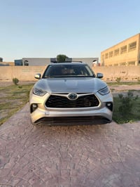 هايلندر XLE • ٢٠٢٤ • رقم بغداد