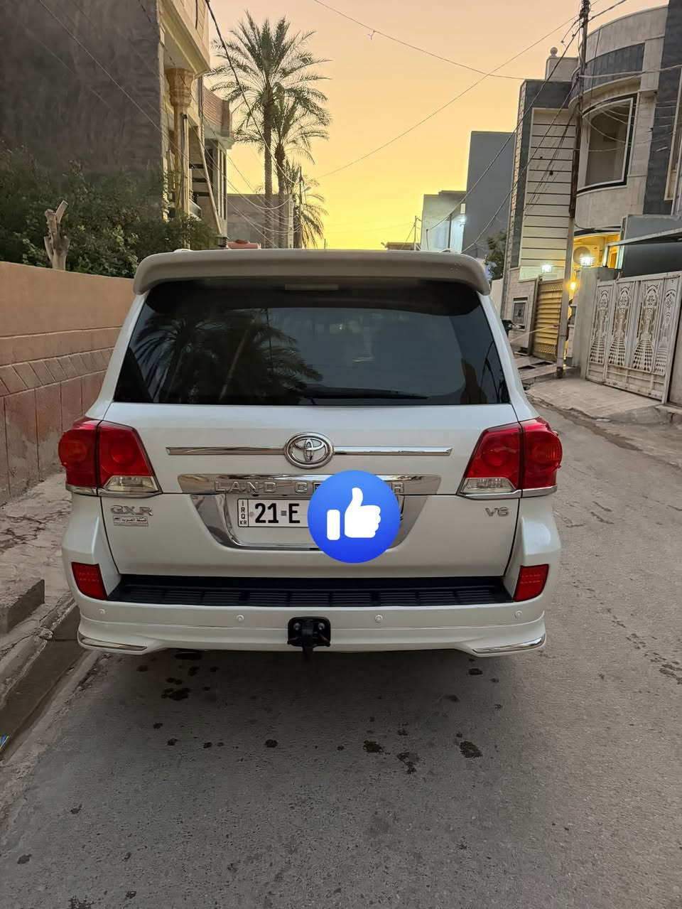لبيع لاندكروز ٢٠١٣ أبريم مكفوله كفاله عامه عدا مكانين صغار PDR وباقي كفاله حته دعاميات 
مواصفات البريم معروفه 
سياره كامله مكمله تخم تاير  دلوب اصلي 
سياره مال جناي 
ماشيه ١٦٥
رقم سليمانيه بسمي تحويل ثانيوم 
سعرهه ٣٤٨ وبيهه مجال شي بسيط 
اي ستفسار اتصل وتدلل ***********
مكاني ديالى بعقوبه حي لمعلمين
