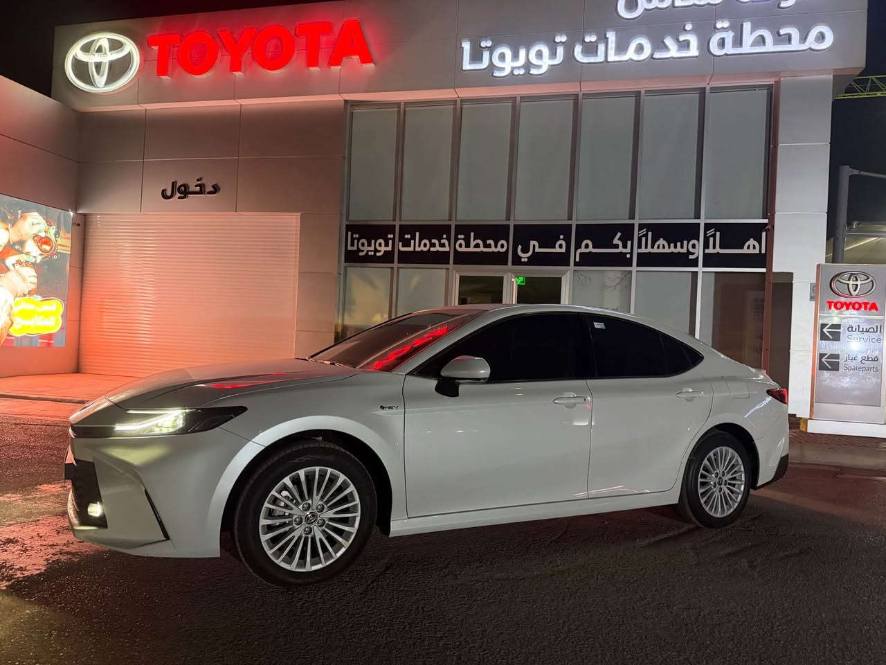 🔥 للبيع كامري 2025 LE هايبرد — زيرو 🔥

🚘 Toyota Camry 2025 LE Hybrid
✨ زيرو — ماشية فقط 199 كم

🔹 وكالة ساز
🔹 رقم أربيل
🔹 جاهزة تحويل مباشر
🔹 فئة LE
🔹 هايبرد
🔹 عليها PPF حماية
🔹 مضللة
🔹 نظافة زيرو

⚙️ المواصفات:
🔸 مكينة 2.5 هايبرد
🔸 كير أوتوماتيك
🔸 شاشة وسطية
🔸 سماعات
🔸 فتحة سقف
🔸 كاميرات وحساسات
🔸 أنظمة أمان ومواصفات قيادة حديثة

💰 السعر: 49,000,000 دينار
💵 قابل للتفاوض بالمعقول للجادين فقط.

📍 جاهزة للتحويل المباشر
📞 ***********
*********** بغداد, العراق
