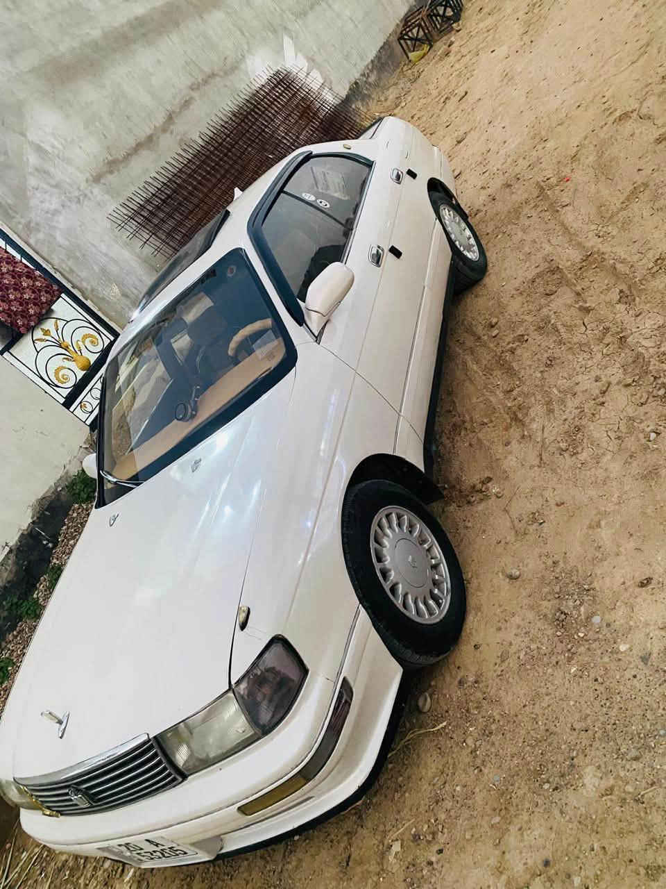 السلام عليكم سياره البيع بطة موديل ١٩٩٢ سياره مكفوله من الضربه و الكص وأي عيب شرعي مصبوغه عام الجماليه تخم تاير جديد صدر امامي خلفي جديد تبريد شغال منضومة جديده محرك وكير كفاله سياره ب اسمي تحويل ثاني يوم 
سعر ٥٣ وبيها مجال 
العنبكية ناحية السلام 
***********
