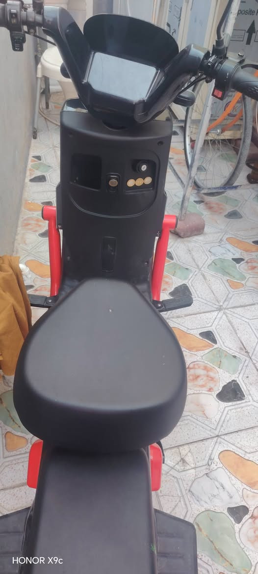 ماطور شحن للبيع ار 8نضيف 3سرعات عقل وملف وضع الشركه وسعر300وبي مجال بيع مستعجل
تواصل واتساب

***********

***********
