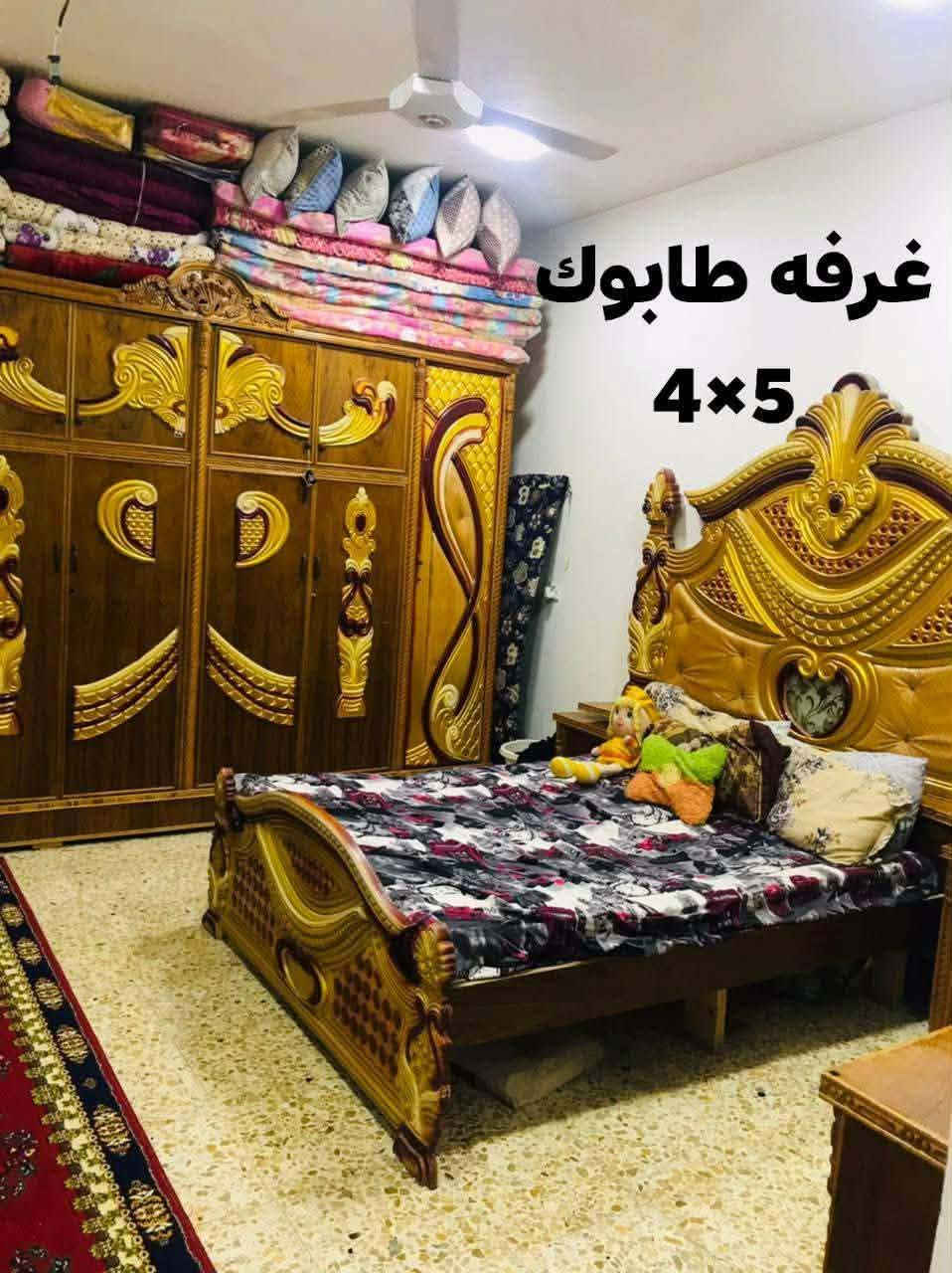 السلام عليكم  بيت_400متر_200بنأ_و200ساحه كدام البيت_ بيت طابوك  بي_غرفتين_وصاله_وحمام_ومطبخ_واستقبال_ومناور ثنين_ المكان بغداد جسر ديالئ الجديد الكرغوليه الاستفسار ع هاذ الرقم *********** وبي واتساب هم

نص مكتوب في الصور:
- استقبال طابوك
- 8*5
- صاله طابوگ
- 5×10
- غرفه طابوك 4×5
- مطبخ طابوك 5x6