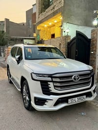 لاندكروز ٢٠٢٤ • ماشي ٢٦ الف • كفالة عامة