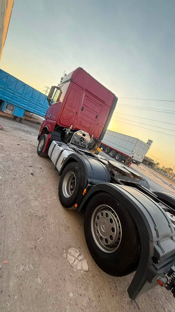 السلام عليكم وحش حجم 25/45 موديل 18 كور عالي بجم حديد كفاله عامه تريد فصل وربط تريد بدون ربط مروبط عليه عربانه فلات ٤ محاور رقم سليمانيه كير جبير 281  ثلاجه كامره حساس بدون ريتايدر قماره جوبلس   فول سياره لايت عدسه  عنوان بغداد ابوغريب  
***********
