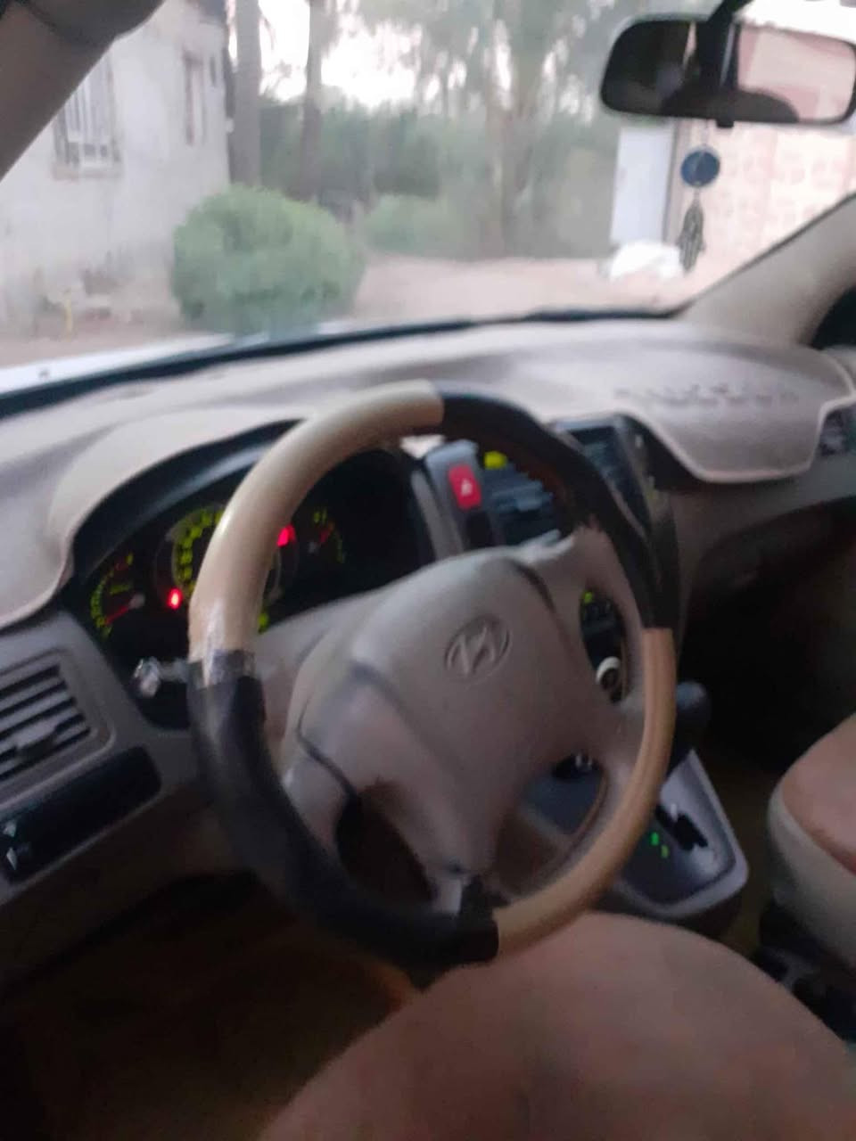 السعر ١٠٥ للإتصال *********** او*********** غير متواجد عالفيس
