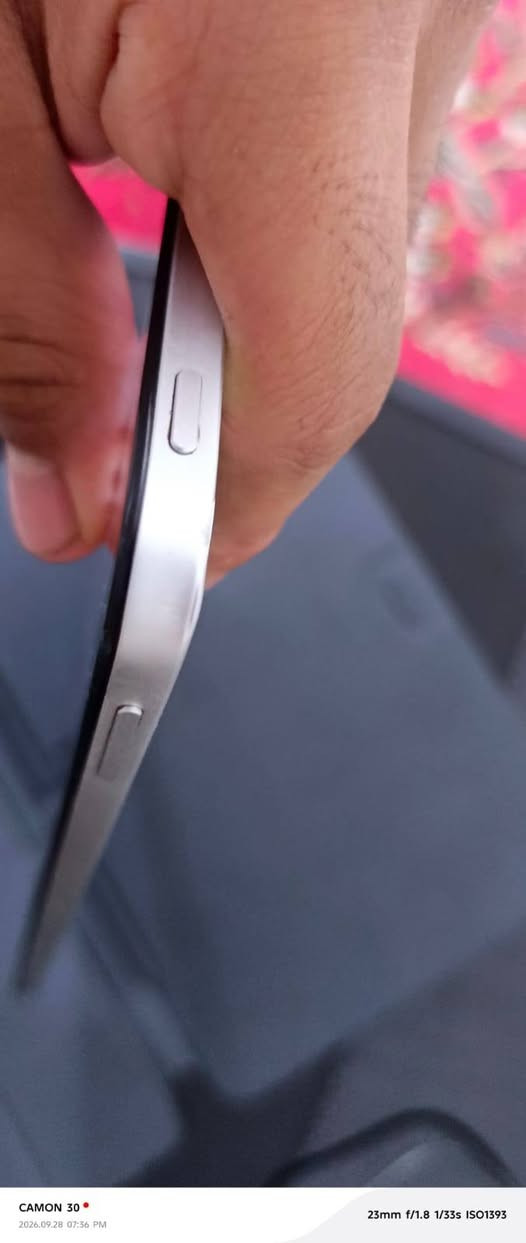 السلام عليكم متوفر ريدمي باد 2 برو ذاكره 256 ملحقاته كامله الجهاز بي ضربه بسيطه ممأثره السعر 450 
للاستفسار *********** مكاني المجف

نص مكتوب في الصور:
- CAMON 30 2026.09.28 07:35 PM 23mm f/1.8 1/50s ISO543
- CAMON 30 2026.09.28 07:35 PM 23mm f/1.8 1/50s ISO603
- CAMON 30 2026.09.28 07:35 PM 23mm f/1.8 1/33s ISO1578
- CAMON 30
- 2026.09.28 07:36 PM
- 23mm f/1.8 1/33s ISO1393
- CAMON 30 •
- 23mm f/1.8 1/33s ISO1079
- CAMON 30 2026.09.28 07:36 PM 23mm f/1.8 1/33s ISO703
- CAMON 30 2026.09.28 07:36 PM 23mm f/1.8 1/33s ISO946
- CAMON 30 2026.09.28 07:36 PM 23mm f/1.8 1/33s ISO895
- 23mm f/1.8 1/33s ISO1117