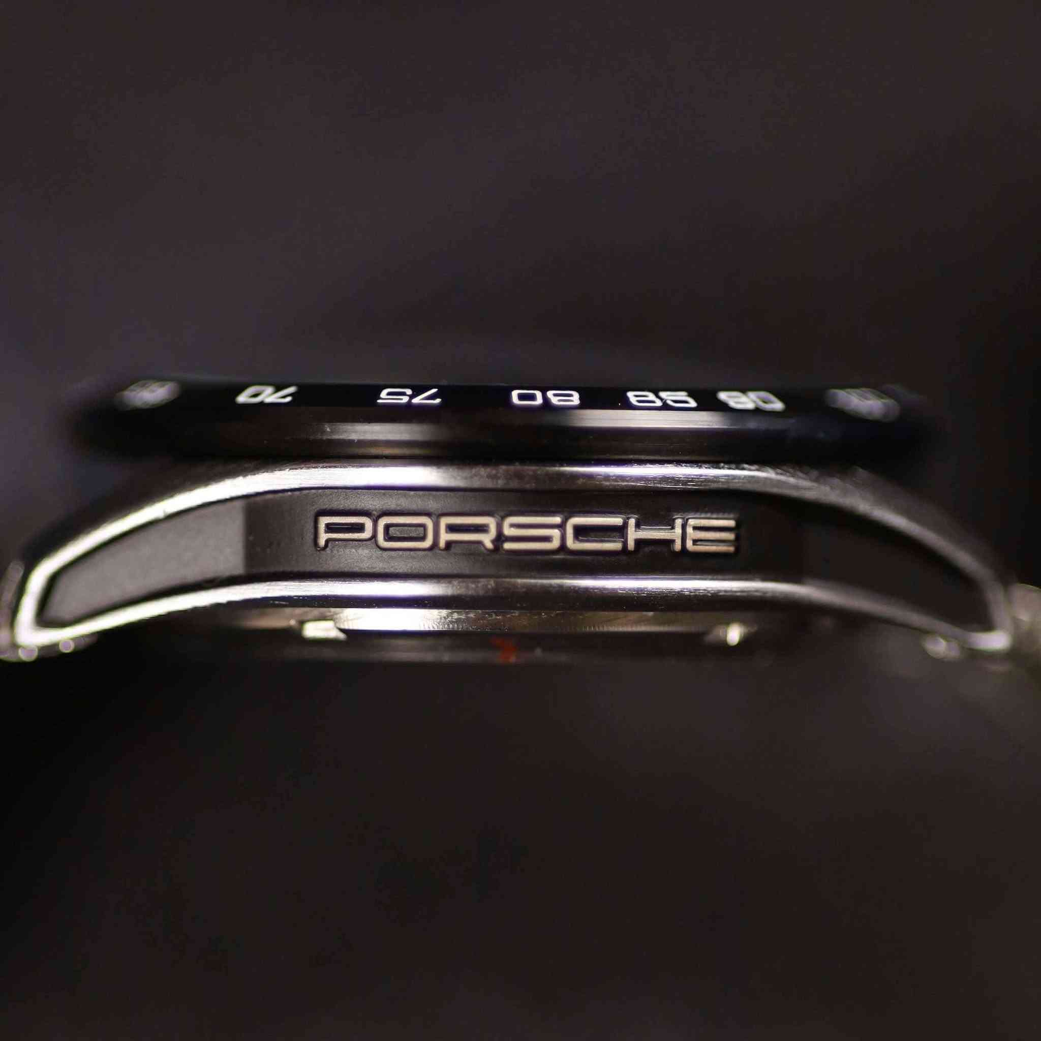 ساعتين Rolex و تاك هيور كوبي سوبر ماستر اصلي أعلى سعر ابيع موجود توصيل 
أعلى سعر ابيع !!!!!!
