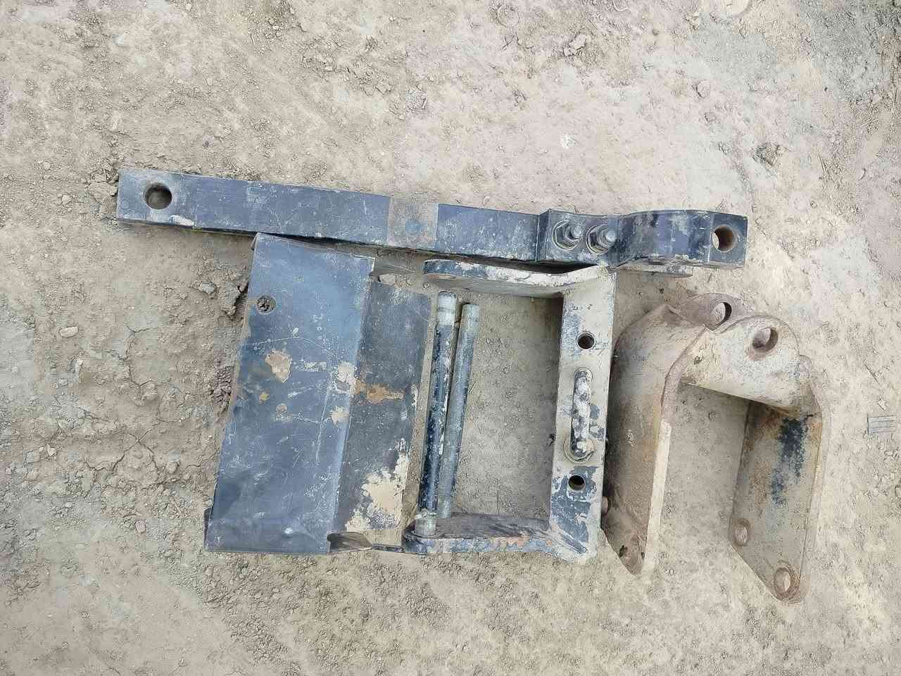 للبيع جرار نيهولند حجم 80 ما مستخدم مال 24
***********
العنوان الديوانية علا طريق الدغاره
