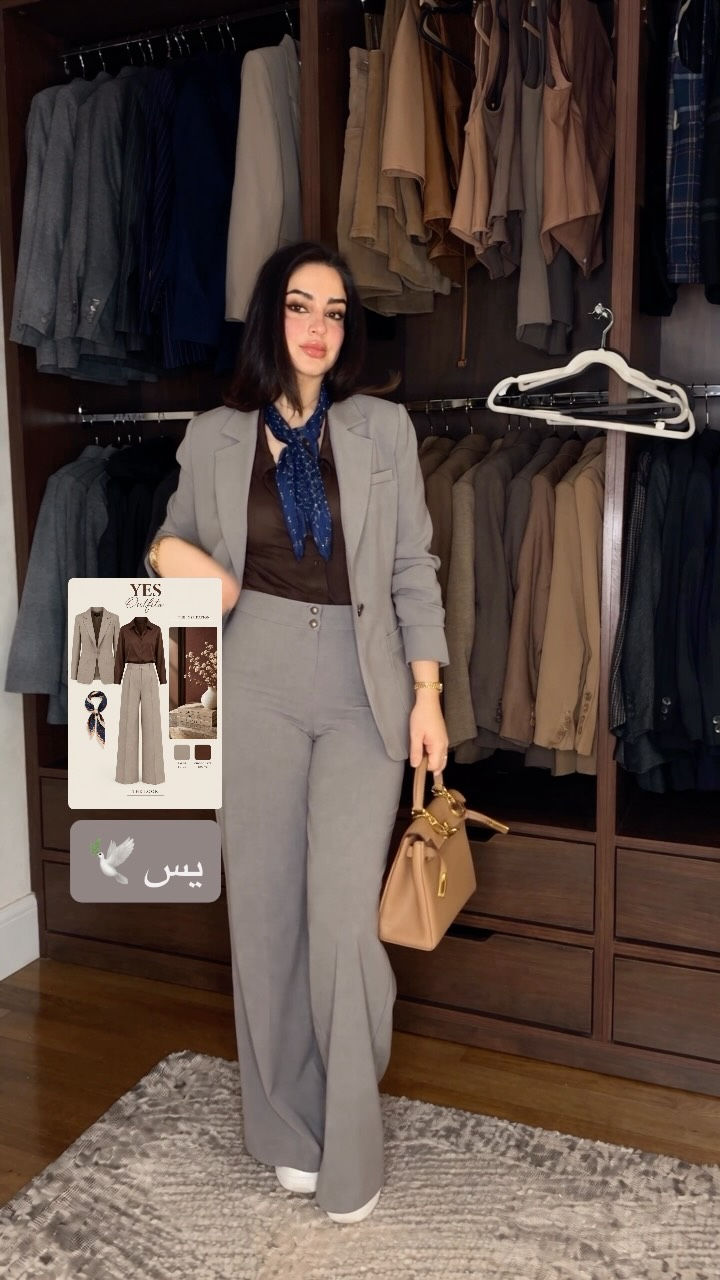 طقم كلاسك بعده الوان♥️
تفاصيل 
قياسات 36-38-40- 42-44-46-48 
طول الجاكيت 73 سم 
طول الكيلوت 100 سم 
سعر الطقم 170.000 الف
متوفر خدمه توصيل 
ومتوفر 4 الوان للطقم 🚴🏿

نص مكتوب في الصور:
- YES Outfits 🕊️ يس