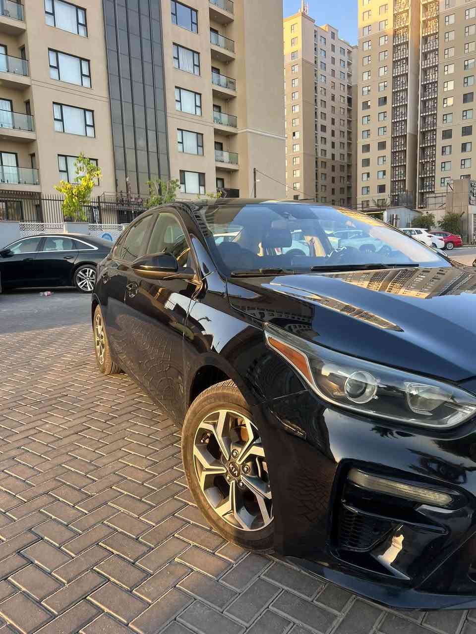 سلام عليكم لبيع كيا فورتي مديل19
بيه جاملغ وبنيد  بدون دواخل السياره 
شاشه كار بلي
مانع انزلاك
تحديد مسار 
تحكات ستيران
وضعيات قيادة
رقم بغداد تحويل ثاني يوم 
العنوان بغداد حي الجهاد
***********
