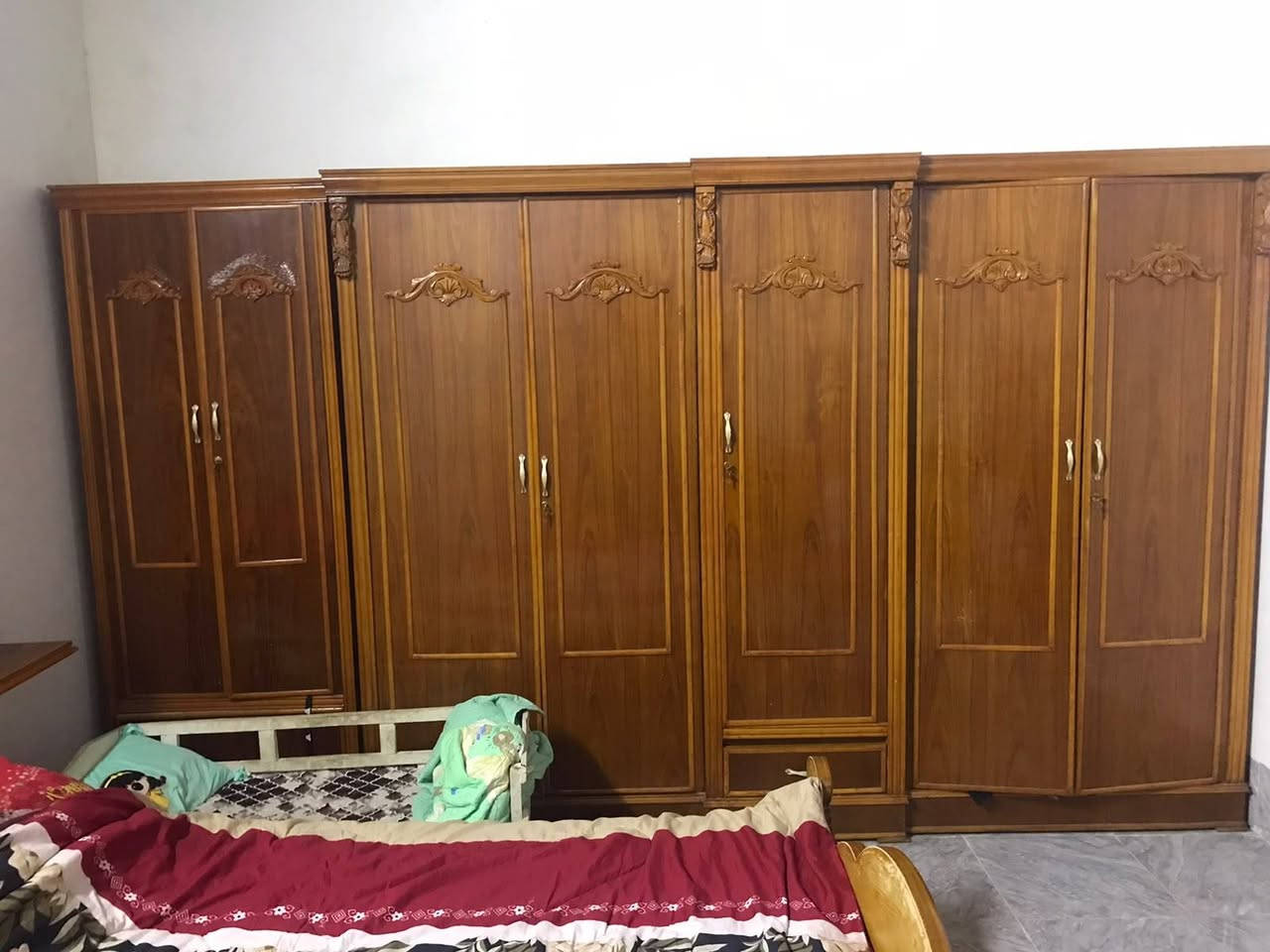 غرفه صاج ثقيل للبيع السعر 850فقط تلميع
***********
٩
***********
