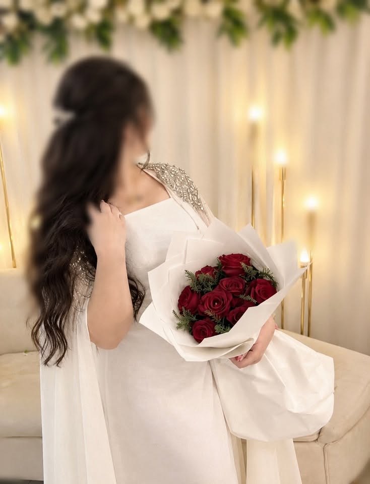 فستان خطوبة • لبست مرة وحدة • قماشة ثكيل