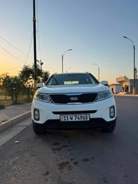 سورنتو خليجي موديل 2015 مكفوله كفاله عامه السعر 185   07832200252