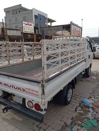 عندي محجر كيا للبيع جديد رايده 185 مكاني بغداد الغزالية  07872512323