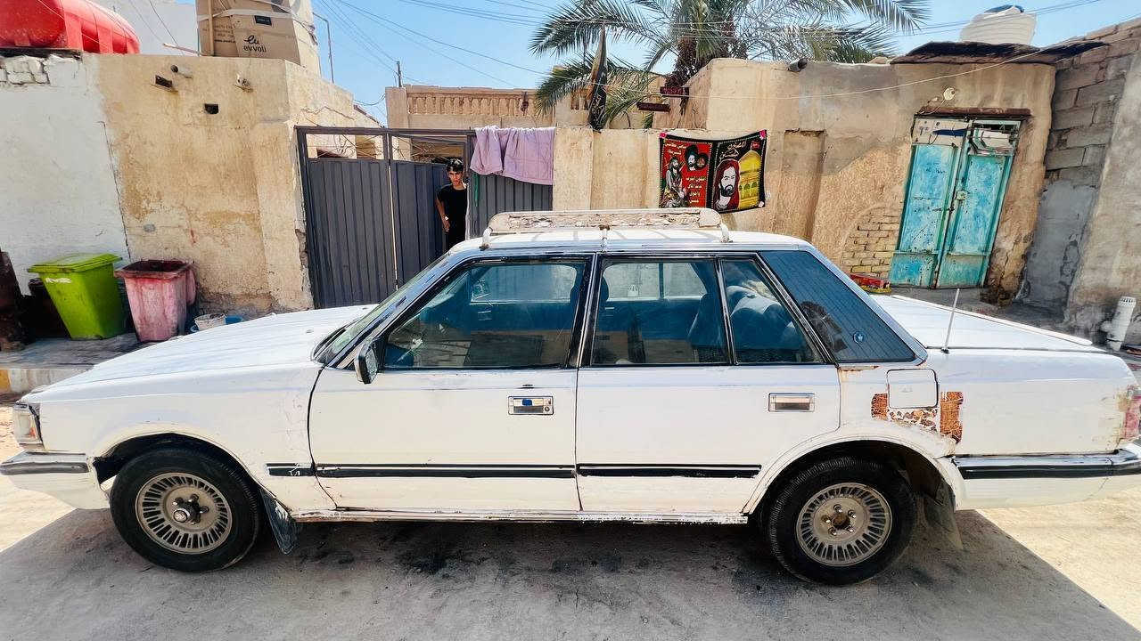 سيارة سوبر للبيع رقم المثنى موديل ٨٤ خصوصي ب اسمي موقع ناصرية قضاء النصر السعر ٢٥ وبيها مجال للشراي 
الاستفسار اكثر هذا رقمي ***********
