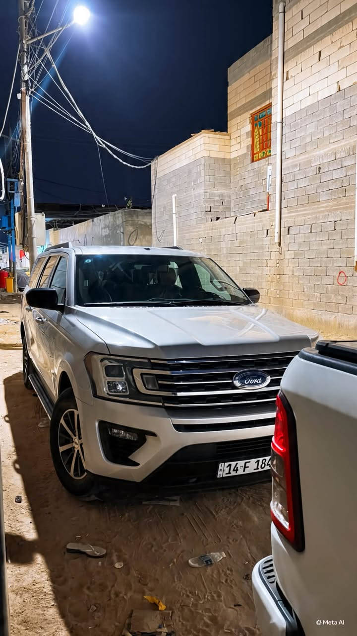 السلام عليكم
Ford Expedition 2018

_اكسبديشن 2018

_السياره نضيفه كلش السياره فول عدا البنو رامه 

_مكينه 

_6سلندر

_3.5 توين تيربو

_بدون اي نقوصات 

_كشنات تدفئه تبريد

_ مكان" البصره 

_رقم جديد ولسنويه جديده 

_السياره فئه MAX طويله

_السعر•220

_الرقم•***********
