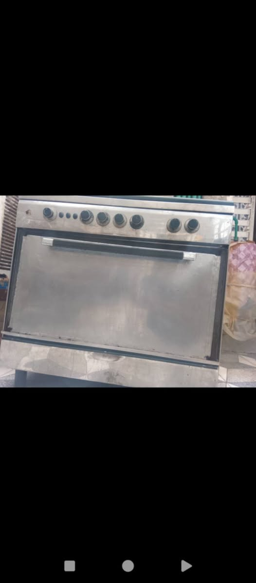 طباخ نظيف ويشتغل جميع العيون سعر 110 وبي مجال للشراي راسلو خاص عنوان عنوان ع حولي حي شهيد ابو مهدي المهندس
