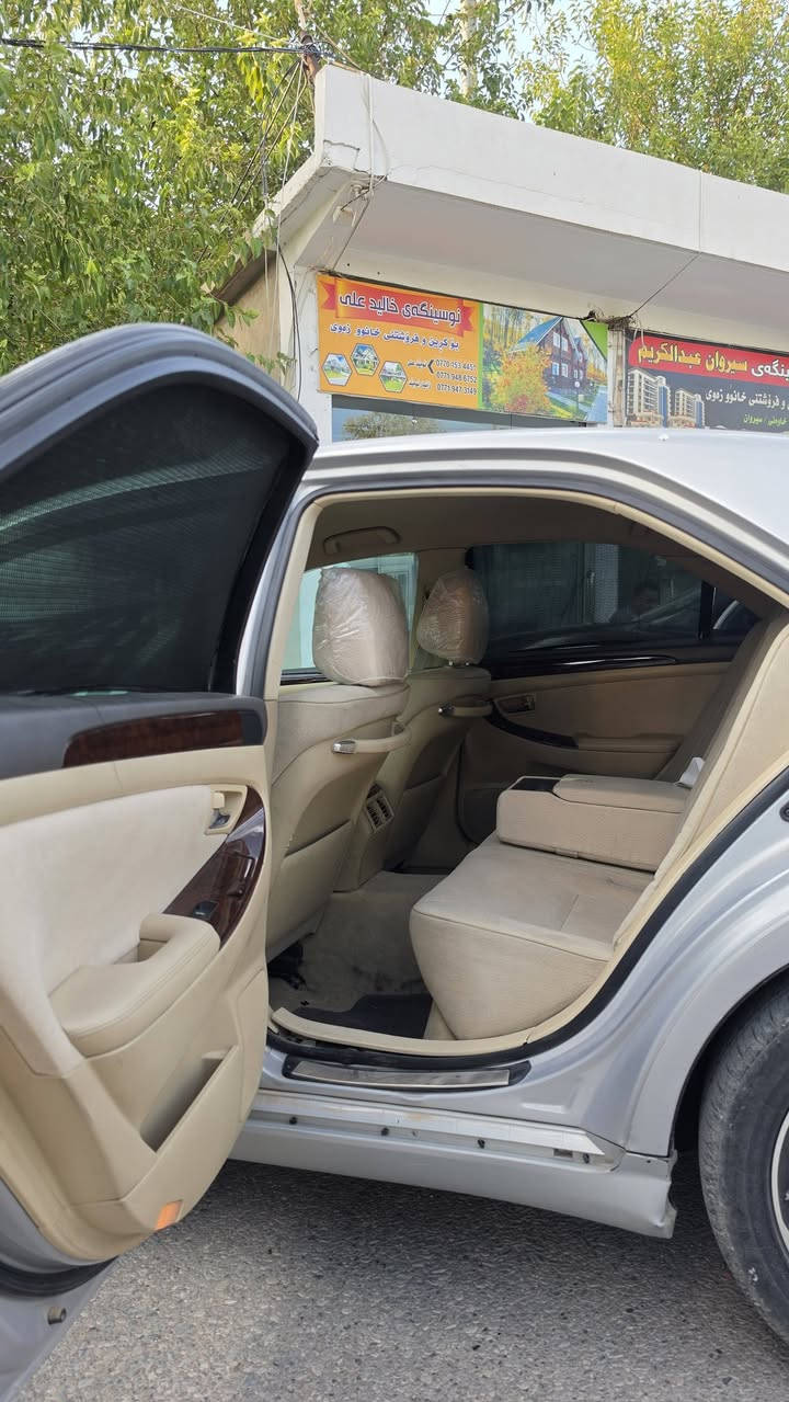 شاهینە 182 , 2007
شاهینە بڕاوە بەتامی ساخ ڕۆیاڵ مۆدێل ٢٠٠٧ بۆ فرۆشتن
 * مۆدێل: ٢٠٠٧
 * ڕەنگ: بەحری
 * مەکینە: ١٨٢
 * ڕۆیشتوو: تەنها ١٨٠ هەزار KM
تایبەتمەندی و مواستەفات:
 * سێ دووگمە
 * ناو زەرد (ناوەوەی زۆر خاوێن)
 * ساج مەلەکی داژبڵ زبر مەرخوب
 * (پەردەی کارەبایی)
 * ئۆتۆمبێلەکە زۆر پاك و خاوێنە، تەقە و ڕەقەی نییە، گێڕ و مەکینەی بە شەرتە و ئامادەیە بۆ لێخوڕین بێ هیچ مەسرەفێک.
نرخ: ٥٨ گەڵا — معامەلەیەکی کەمی تێدایە.
بڕاوەکەی دوراوەتەوە وکوو ساخ
📞 ژمارەی پەیوەندی: [***********]
📍 شوێن: [سلێمانی]
