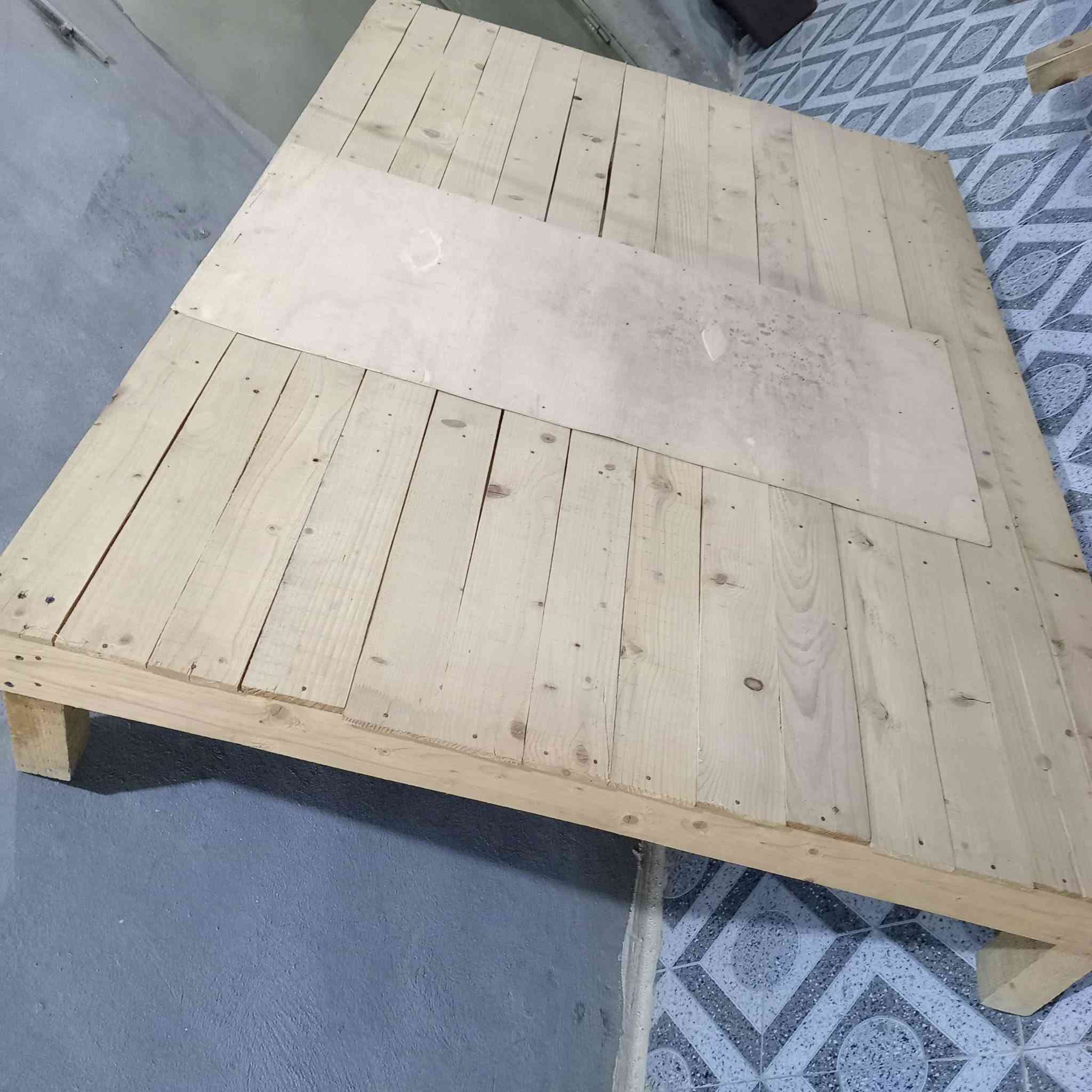 جرابي • نضيفات • نفرين