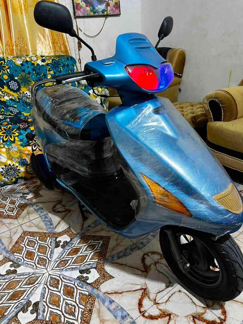 فراشه ياباني فحل .كهربائيات شغاله كلها ..عداد سرعه عداد بانزين عالي ناصي نشرات الوان .بريكات اشاير سلف هندر جاهزه للاخير مال جناي ..تايرات جدد ..الدراجه نضيفه 100‎%‎. مكينه لا دخن لا تنقص لا نضوح .كامله مكمله …مكاني البصرة كرمه علي .. السعر 425 
  *********** بل عافيه الي ياخذها 🌹
