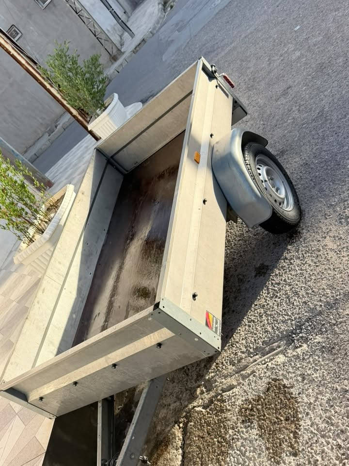عربانه للبيع شرط جديده مامسخدمه شي قليل  الصليه المانيه سعر 700 اوبيها مجال لاستفسار 

تواصل 

‭***********‬
