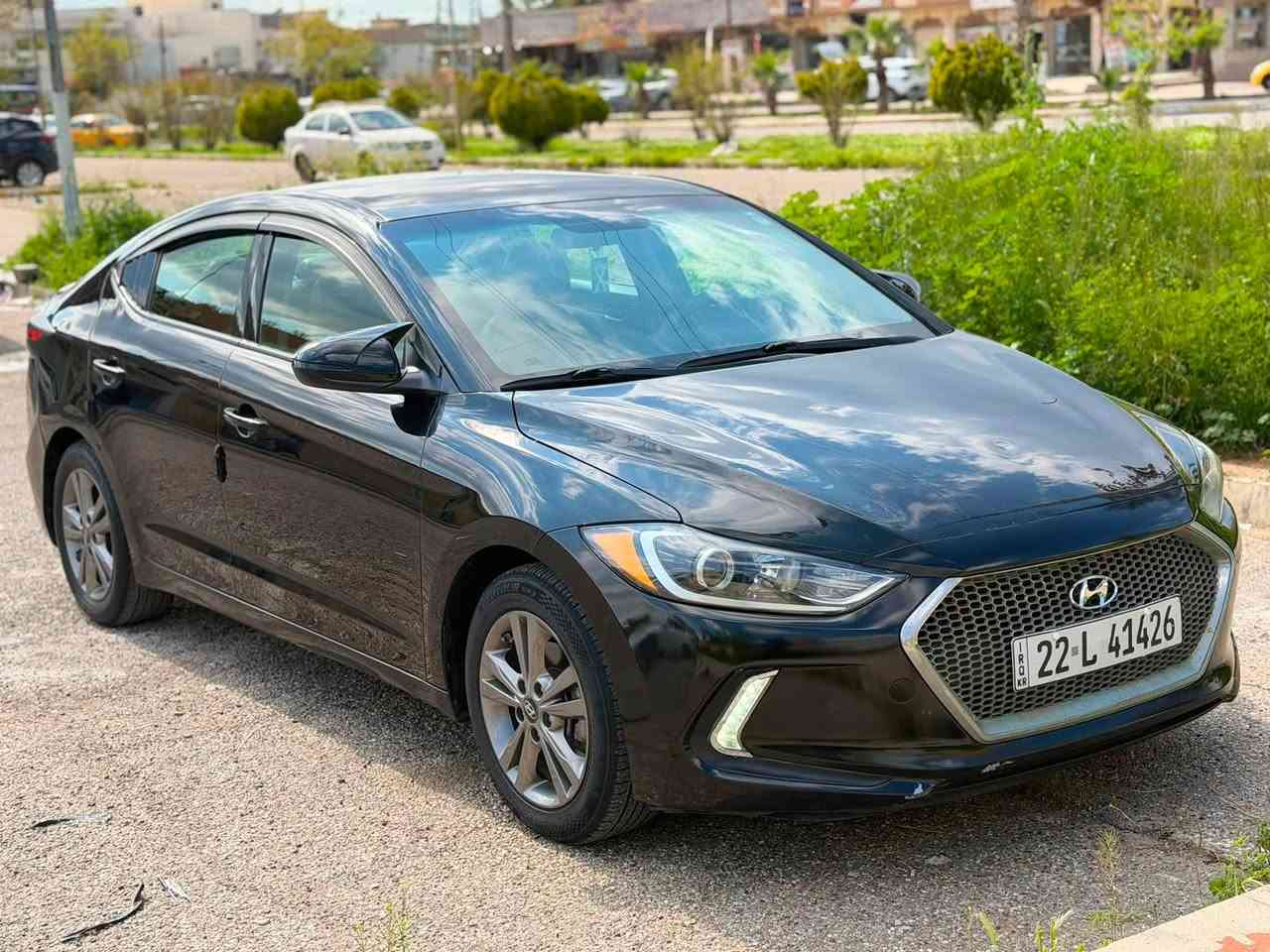 للبيع نقد فقط او مراوس حسب القناعه
النترا 2018 لمتدد.فول عدا الفتحه 

رقم اربيل الجديد سنويه وهزه ورقم وفحص كلو جديد بأسمي كابون بانزين بيها  

كلين بدون ضرر بيها شبر بارد بدائر الخلفي فقط 

السيارة فووول عدا الفتحه 

كشنات جلد 

هيترات كشن

رادارات 

شاشه اعطال 

تبريد بيانو منفصل 

صندوق ذكي يفتح عند الاقتراب 

اشاير ترحيب 

نقط عمياء 

مانع تصادم 

شاشه كامره اصلي شركه

بجم زينون كامل ابيض 

محرك 2000 دوش 

كير At 

وبعد بيها مواصفات معروفه

محرك وكير وطخم امامي وخلفي وتايرات كلو شرط تبريدها ثلج 

سيارة جاهزة ماتصرف عليها ديناار 

السعر 115 

***********

موصل الايسر
