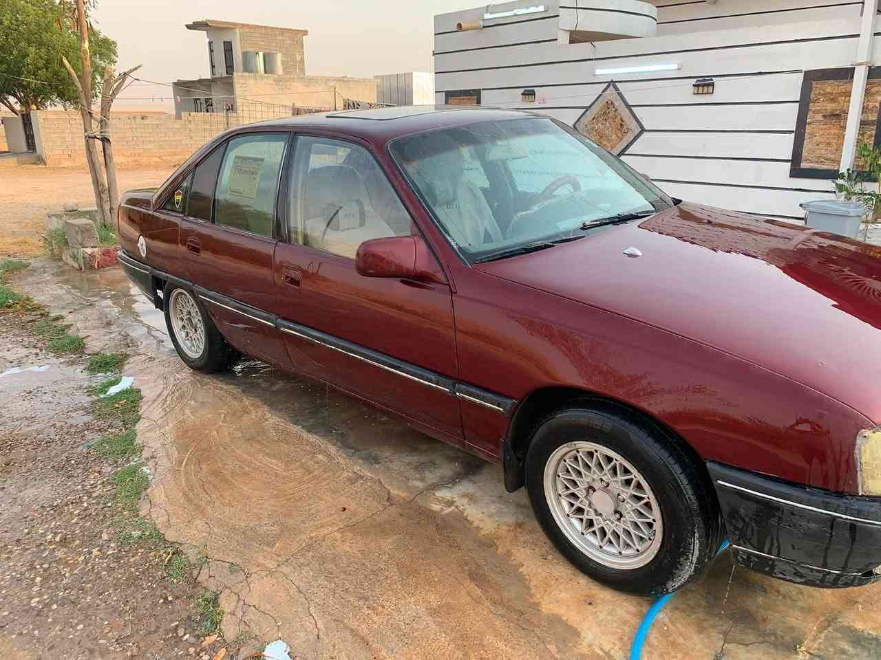 اوبل اوميكا محرك وينجي6سلندر2500 موديل 1990المكان ديالى الرقم ***********
