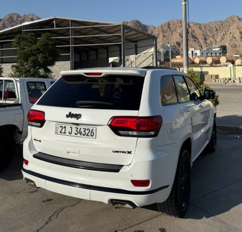 جێب گراند چیڕۆکی 2021 مواسەفات Limited X
 ڕەنگ: سپی
 تەنها 32,000 Miles
 مەکینە: V6 3.6L
 گێڕ: ئۆتۆماتیک
 فول مواسەفات
 تەنها یەک پارچەی لای سەکنی دواوە بۆیاغە کراوە
 ڕاداری پێشەوە نییە
پانۆراما نییە

سعر: لە کۆمێت داوای بکە ڕاستەوخۆ بۆت دێت 📩 

گێر و مەکینەی بەشەرت 
هیچ کێشەیەکی نییە 

 ناونیشان: ڕانیە – سلێمانی 
ژمارەی خاوەنی 
 ***********
