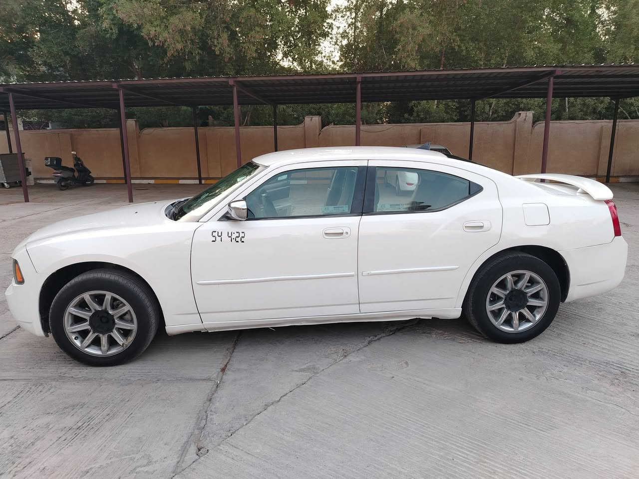 چارچر للبيع 2007 بيهه ضربه جاملغ خلفي الايسر والجاملغ الامامي الايمن جاهزه من كلشي تدفئه تبريد گير محرك مكفول الصدر بي نواقص  ادامه كامله اتصال فقط *********** مكاني الكوت

