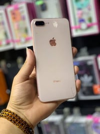 آيفون ٨ بلس • ٢٥٦ • بطارية ١٠٠