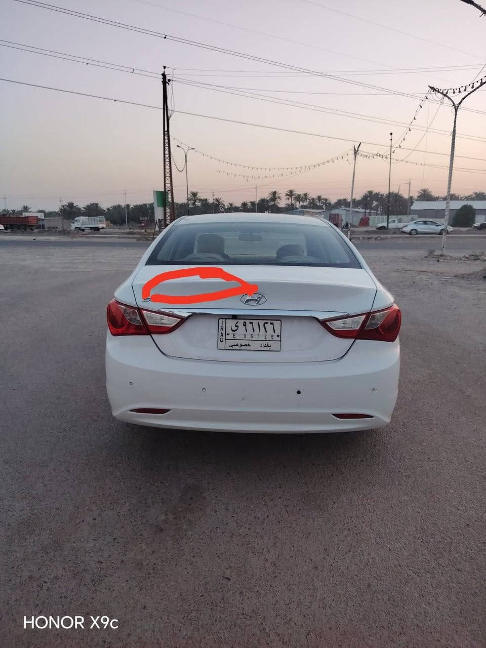 السلام عليكم بيع او مراوس سوناتا ٢٠١٤ خليجي سياره كفاله صبغ وتبديل فقط الي مأشر عليه صبغه بسيطه مكينه ٢٤٠٠ مكينه وكير خير من الله مواصفات كشن كهرباء شفتات ستيرن حساس خلفي يعني المواصفات المعروفه السعر (  ١٢٨ ) بيه مجال مكان السياره بغداد اليوسفيه ناحيه الرشيد رقمي *********** تصل وتدلل
