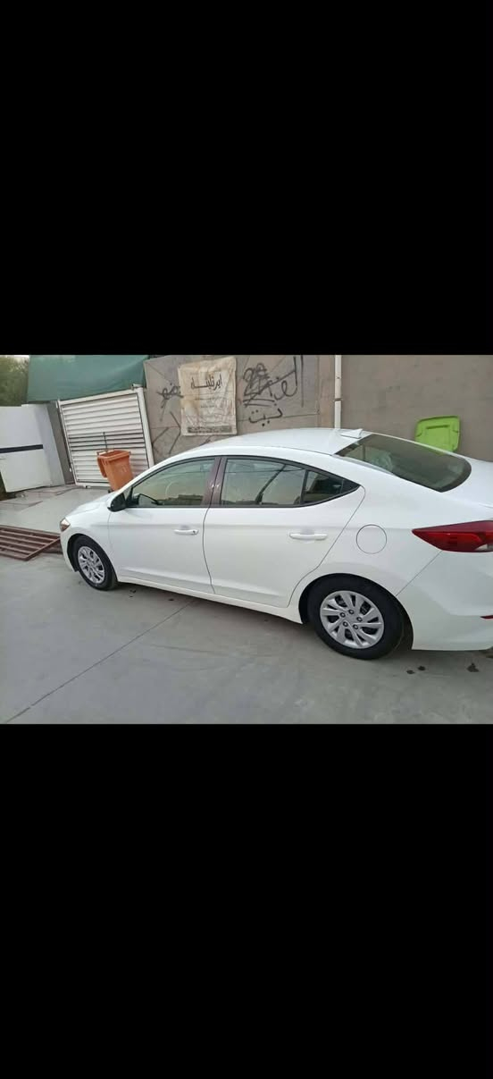 مكلف فقط لنشر //النترا موديل 2017 كندي محرك 20 دوش كير محرك تبريد بشرط ضرر جاملغ وبونيد سرقه باب سكن بي تعديل اصغير سنويه ساقط صار سنتين سعره 112 وبي مجال هذا رقم صاحب سياره ***********
