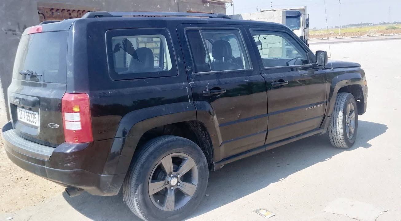 سلام عليكم جيب باتريوت للبيع موديل 17 مكينه2400 تبريد شغال سنويه 2030 مداور ثاني يوم حادث بجم سعر 105 وبيهاا مجال مكان ميسان 
***********
***********
