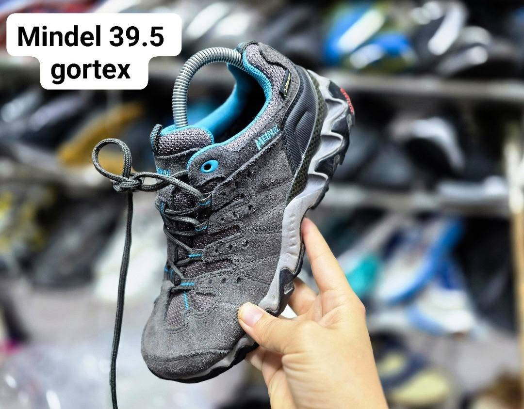 السلام علیکم 
پێڵاوی ئۆرجیناڵی بالەی ئەوروپی ئەڵمانی 

👟 کالەی ئەورووپی ئۆرجیناڵ👟👞🥿
 وەرزشى🔥 ئاسایی 
بەردەستە 
 لێرە ١٠٠٪ ئۆرجینال و براندە جیهانییەکان بە دەست بهێنە.
بە کوالێتی بەرز و نرخی گونجاو لە یەک کاتدا!
بۆ بینینی وێنەی زیاتر سەیری کۆمێنت بکە یان سەردانی پەیج بکەن 👇👇💬💬💬
لایک و فۆڵۆی پەیجەکەمان بکەن 😍🌸
گەیاندنی خێرامان هەیە بۆ هەموو شارەکان📦.
📥 بۆ داواکردنی هەر کالەیەک  نامە بنێرە بۆ پەیجەکەمان یاخود ژمارەی تێل
***********

#hawler_slemani_dhok_karkuk_hallabja 
#متابعين #foryoupageシ #کوردستان #followforfollowback

نص مكتوب في الصور:
- asics Gel 43 Indonesia
- Lowa 44 27.5
- stuco 45 Hungary
- Mindel 41 gortex
- ECCO 45
- Mindel 39.5 gortex
- Mindel 42 gortex
- Salomon 44
- 28 cm
- India
- QC 40.5 26 cm