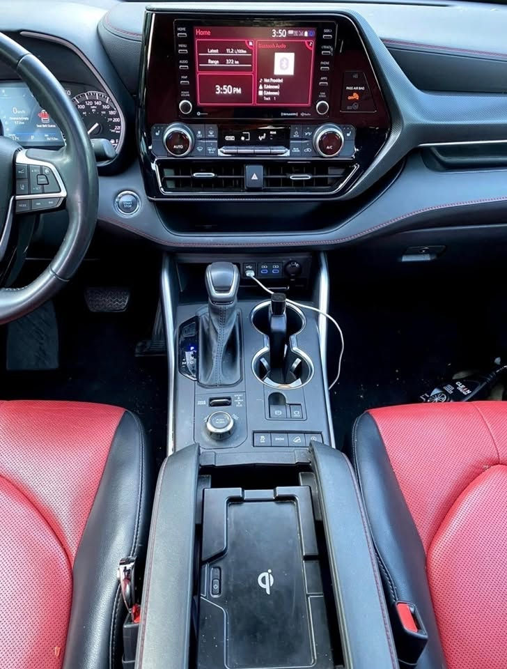 TOYOTA Highlander XSE AWD 2022
💢نوع سيارة:- تويتا هايلاندر  XSE
💢حجم محرك:- ٦ سلندر مرغوب ٣.٥ 🚀
💢ماشية:-52كيلو متر 
💢موديل:- ٢٠٢٢
❌ضرر او او حادث سيارة:- نص جاملغ خلف و ربع باب 
بدون دواخل💯
ارباك:- كلة سليم كلة بلادي💯
❌گير و محرك و كهربايات بشرط 
سيارة رقم اربيل كولشي جديد هه زه فحص مرور جديد  بسمه جاهز 💯
📍مكان سيارة:- اربيل 
☎️رقم تليفون:-  ***********
*********** whatsapp موجود 

سلايت،بصمه ، تشغيل عن بعد، راداراتا مامي و جانبي و خلفي و نقطه عمياء، دبل اكسل 4*4
٧ راكب ٣ مقعد ، تبريد مركزي
كشنات امامي تدفئة و كهربائي ستيرن هيتر
وضعية قيادة(Eco-Normal-Sport)
داخل سيارة احمر بلادى
صندوق شفط ، كاميرة خلفية ، شحن وايرلس ، بريك كهربائي
بيبان خلفي بيها بردات
‏ Auto Hold
‏ Auto Start/Stop
بعد بيها مواصفات اكثر مامذكور....... السعر 35الف يعني ثلاث شدات و50ورقه وبيه مجال لليشتري
