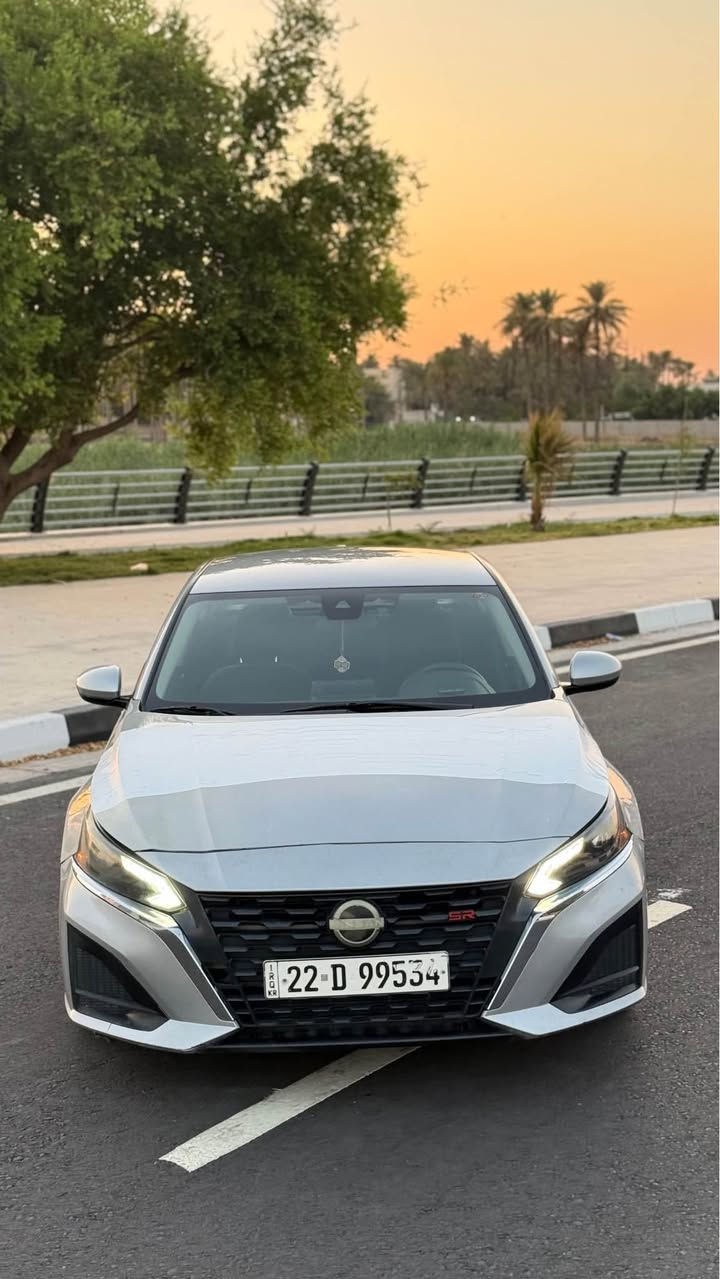 التيما  2023  SV  
مرقمة اربيل هزة وسنوية جديدة 2031
ماشية  ٥٠  الف

. رادار امامي( تثبيت مسار مع مانع تصادم )• رادار جانبي ( نقطة عمياء )•رادار خلفي• تشغيل عن بعد •كشن كهرباء• بصمة مع بصمة ابواب • شاشة أبل كار بلي واندرويد اوتو • حساسات خلفية وقوف ذاتي• كاميرا دوارة• ويل كب
 
 ضرر جاملغ وربع بنيد بدون دواخل بدون ايرباك
باب كلير امريكا بدون ضربه

مكان السيارة ديالى / خانقين 
السعر  ١٤٧ وبي مجال 

1N4BL4DV6PN341774
*********** خناقين, ديالى
