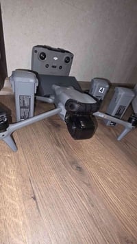 DJI Air 3 Combo  دەستی دوو زۆر خاوێن 100\100 07507316433 07724754040