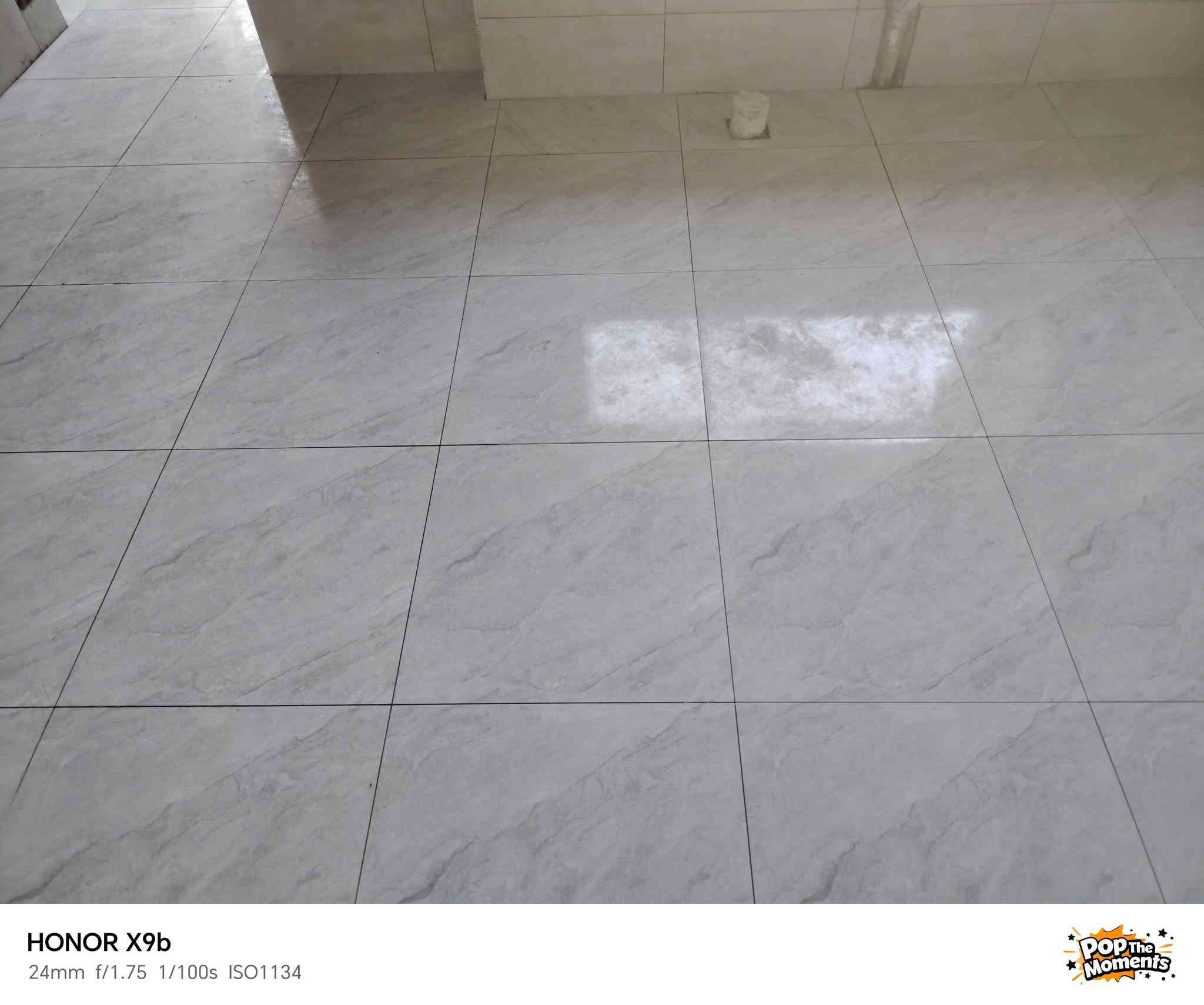 اسطه سيراميك متفرغ حاليا شغل هندسي
        ***********
