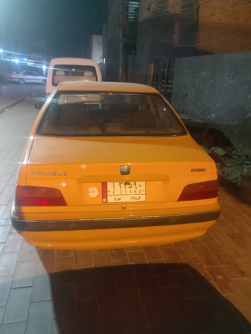 السلام عليكم بيجو بارس
مديل 2021سنوية ل 2027
ب58وبيها مجال بيها جاملغ بارد 
وجاملغ صبغ رقم الهاتف ***********
