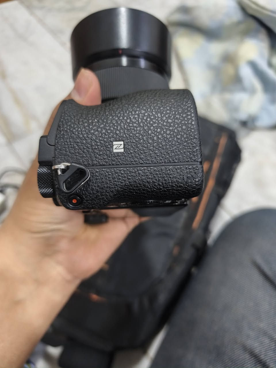 سوني 6500 • ٣ بطاريات • شاحن بطاريات