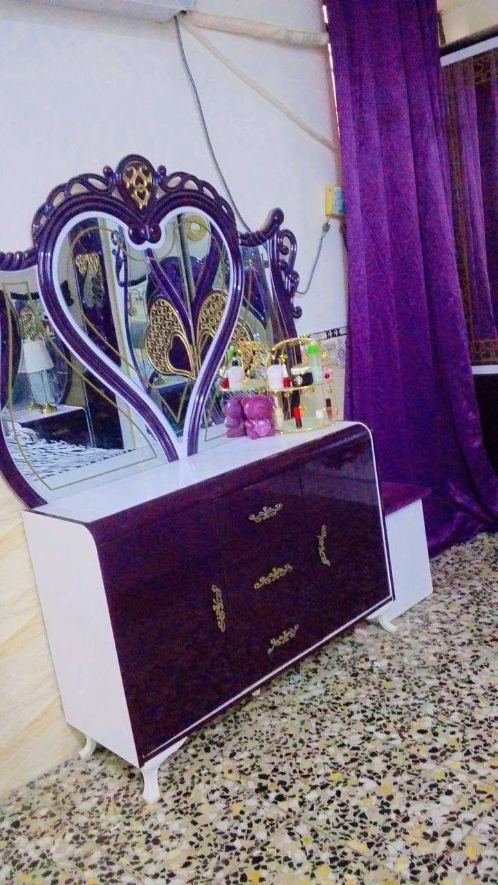 بغداد ابو غريب 
غرفه نوم تركي درجه اولى للبيع 
***********
