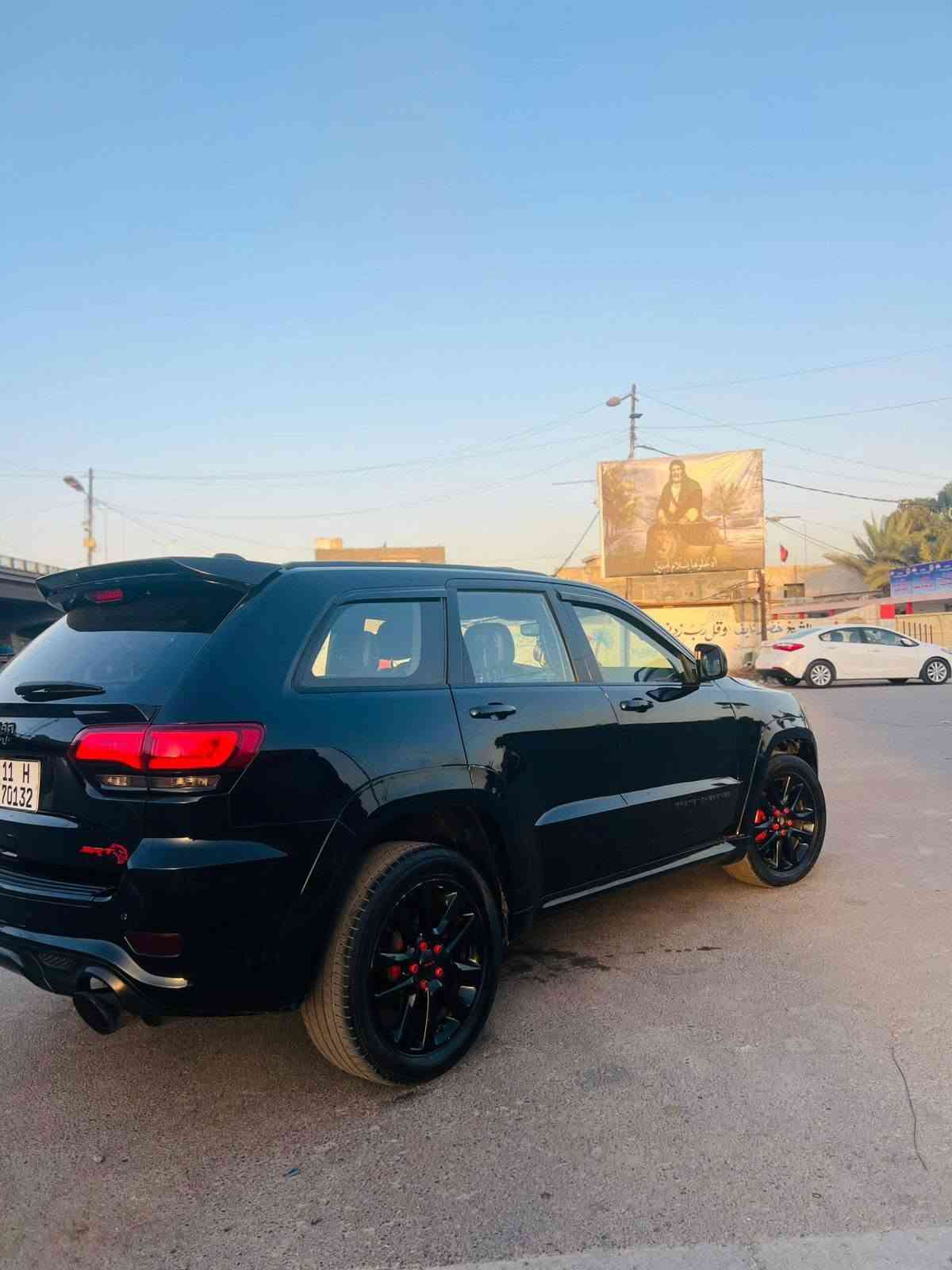 ***********‏سلام عليكم جيب موديل 2018 سيارة بلاك توب
‏سيارة محدثة كامل SRT
‏مواصفات السيارة
‏فتح السقف
‏كشنات مخمل وجلد كشنات تدفئة
‏ ستيرن تدفئة
كامرة خلفية حساسات خلفية
اوتو استوب 
تحديد مسار 
كشنات خلفية قلاب 
مبدل بساتم ٢٠١٤  انسة شي اسمة دوانز
ويل مبدلة اصلي مال srt 
فول السيارة عدة الرادار لامامي
مكان السيارة بغداد حي الجامعة

نص مكتوب في الصور:
- 2:03
- en.bidfax.info
- Jeep Grand Cherokee 2018 Black 3.6L vin: 1C4RJFAG8JC396262
- Final bid: $14250
- Auction: IAAI SOLD
- Lot number: 24684003
- Date of sale: 12.04.2019
- Year: 2018
- VIN: 1C4RJFAG8JC396262
- Condition: Wont Start, Car not start and not run and drive
- Engine: 3.6L V6 FI DOHC 24V NF4
- Mileage: 7551 mile (Actual)
- Seller: USAA
- en.bidfax.info Jeep Grand Cherokee 2018 Black 3.6L vin: 1C4RJFAG8JC396262 000-24684003 - 03/22/2019 INSURANCE AUTO AUCTIONS, INC. - IAAI.COM BidFax.info Final bid: $14250 Auction: IAAI SOLD Lot number: 24684003 Date of sale: 12.04.2019 Year: 2018 VIN: 1C4RJFAG8JC396262 Condition: Wont Start, Car not start and not run and drive Engine: 3.6L V6 FI DOHC 24V NF4 Mileage: 7551 mile (Actual) Seller: USAA
- TOP CHECK Tel. *********** بغداد - سبع ابكار - قرب دلاوية العزاوي Saturday, October 5, 2024 Time 2:28 PM 124 معلومات السيارة اسم السيارة جيب كراند شيروكي الموديل 2018 لوحة التسجيل 70132 هـ - بغداد اللون اسود معاني الالوان تبديل بارد تبديل+صبيح صبيح مقدمة السيارة : تبديل+صبيح الجانب الايسر : صبيح + بارد خلفية السيارة : صبيح الجانب الايمن : صبيح الجهة العليا : ملاحظات : فتح براغي البنيد + جامفات الامامية + جميع البدلانت البلاستك مصبوغ + فتح جزء من براغي